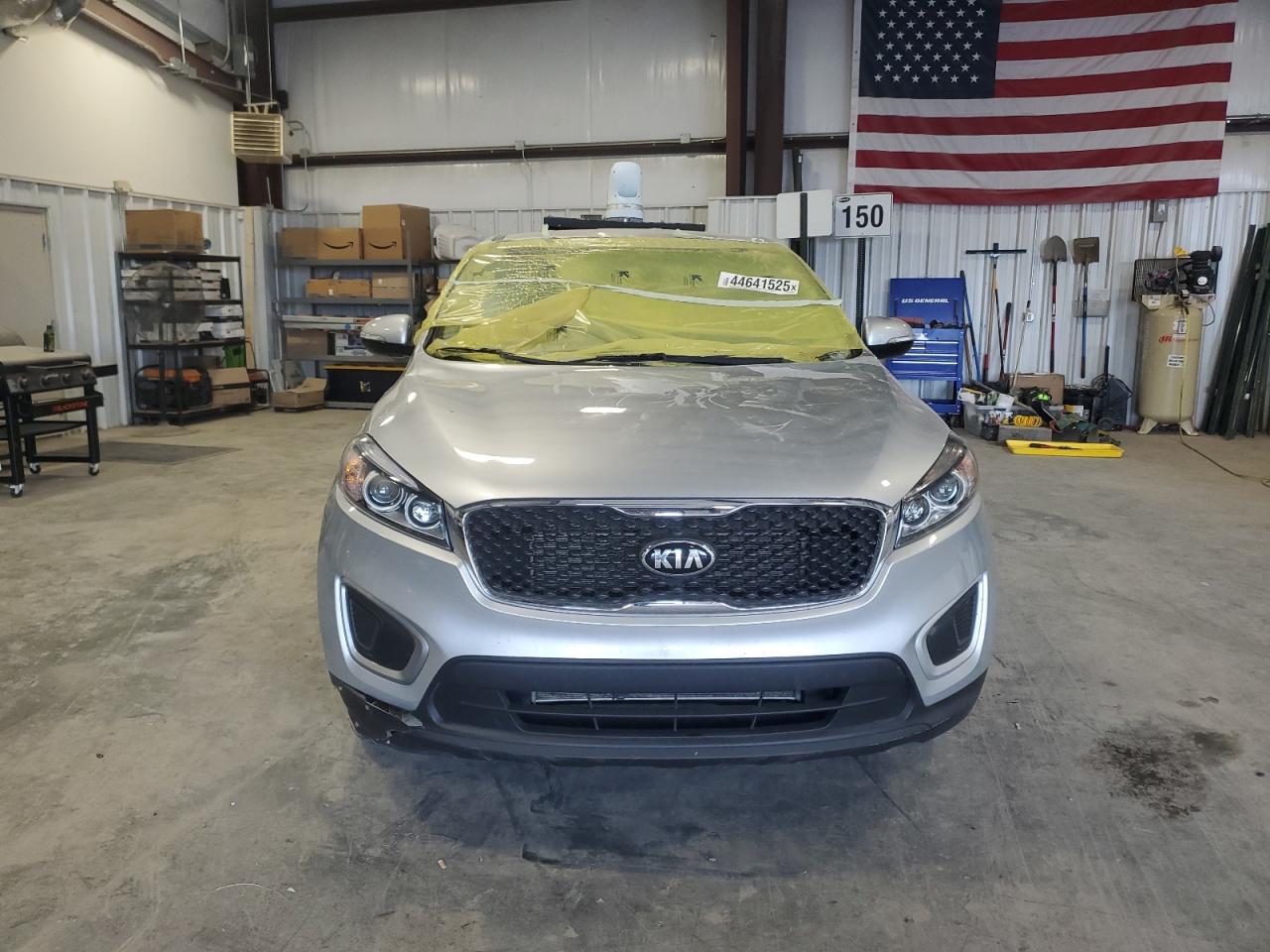 2017 Kia Sorento - Image 5