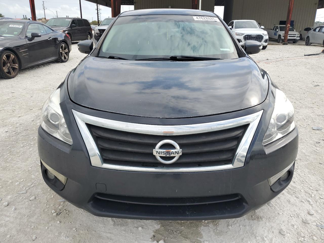 2014 Nissan Altima - Image 5