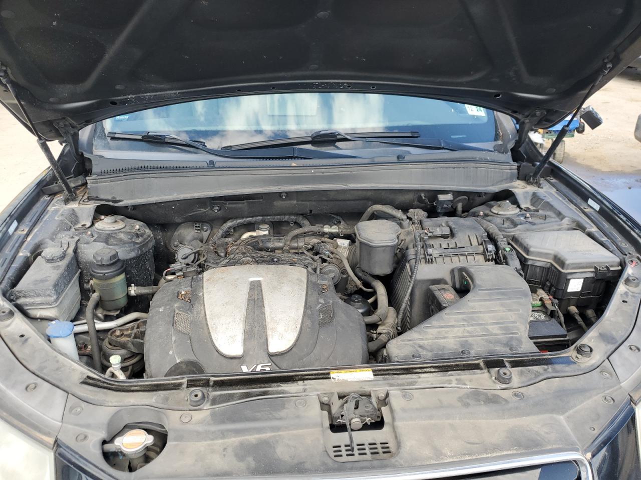 2011 Hyundai Santa Fe - Image 11