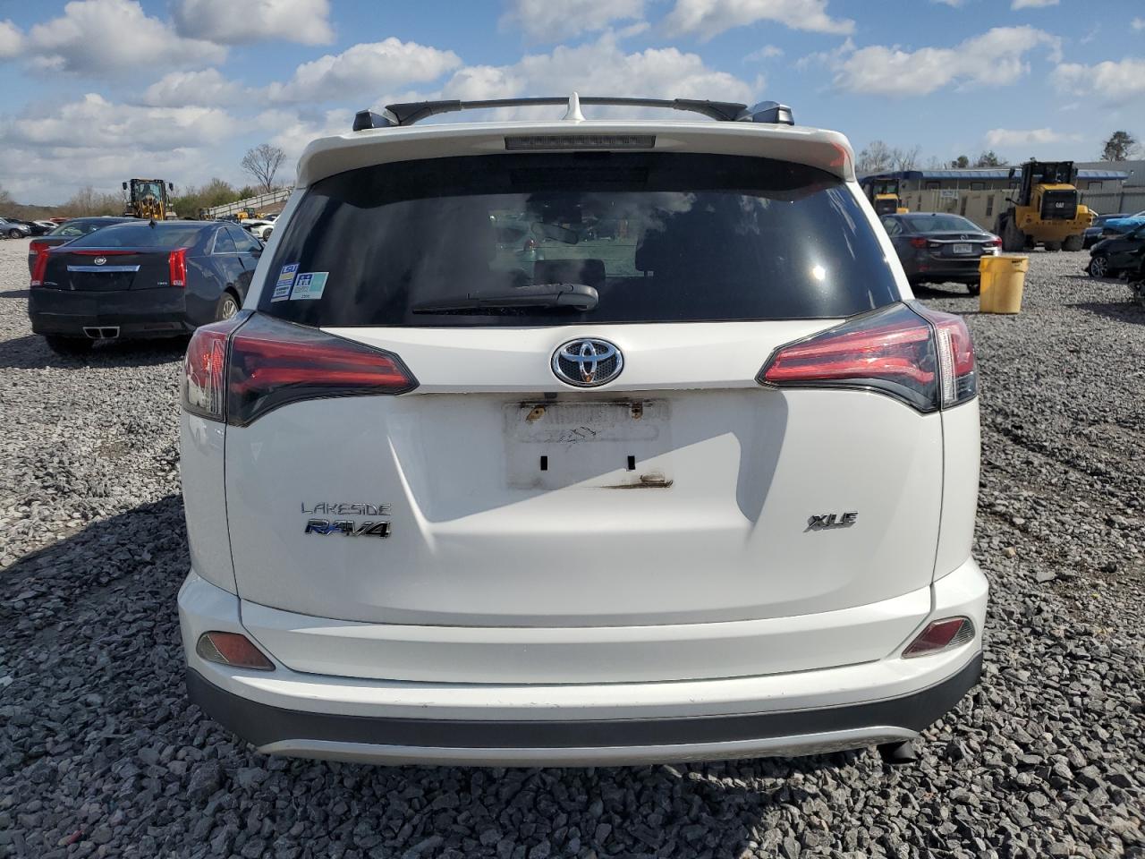 2016 Toyota RAV 4 - Image 6