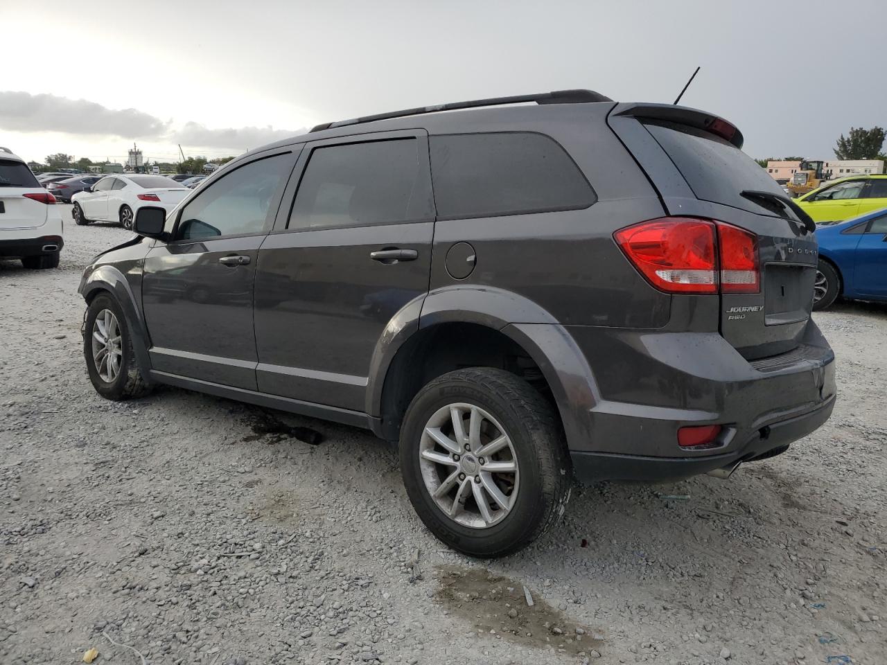 2017 Dodge Journey - Image 2