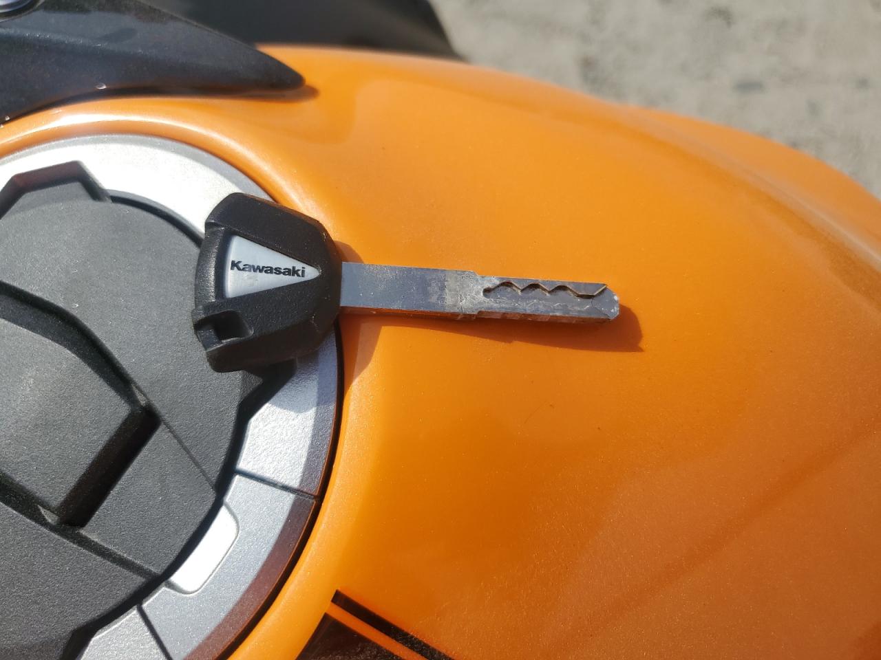 ML5EXEP17SDAE2411 KAWASAKI EX650 P 2025