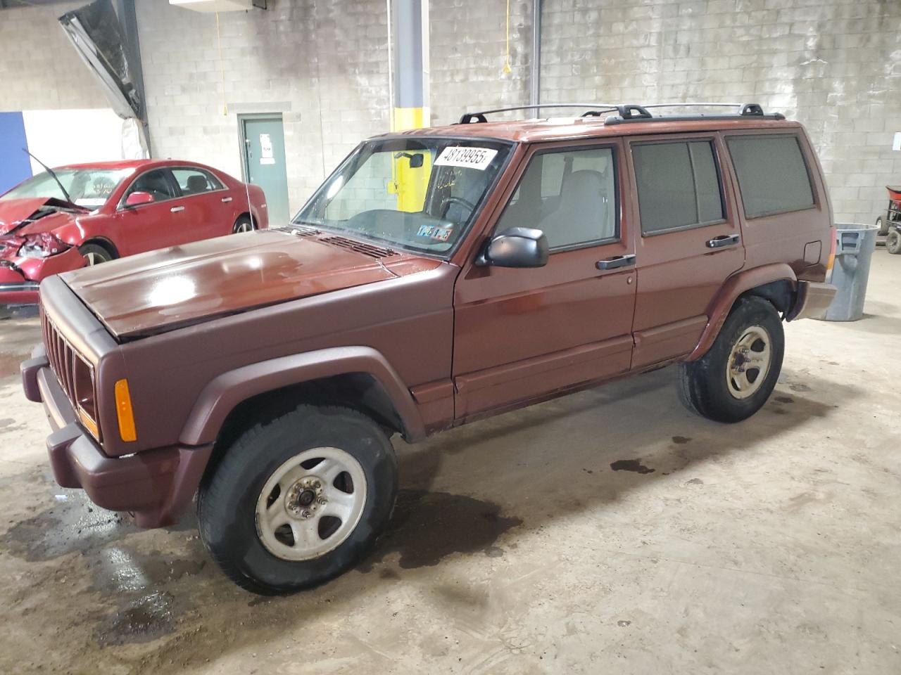 2001 Jeep Grand Cherokee - Image 1