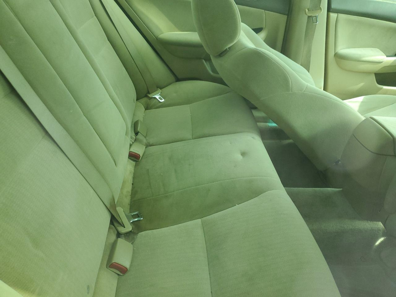 2005 Honda Accord - Image 10