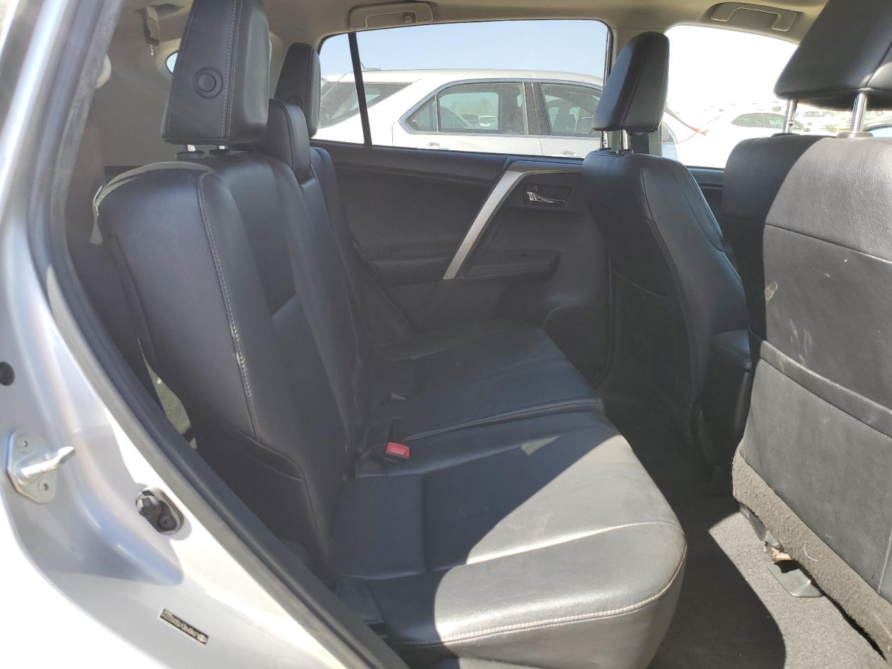 2013 Toyota RAV 4 - Image 11