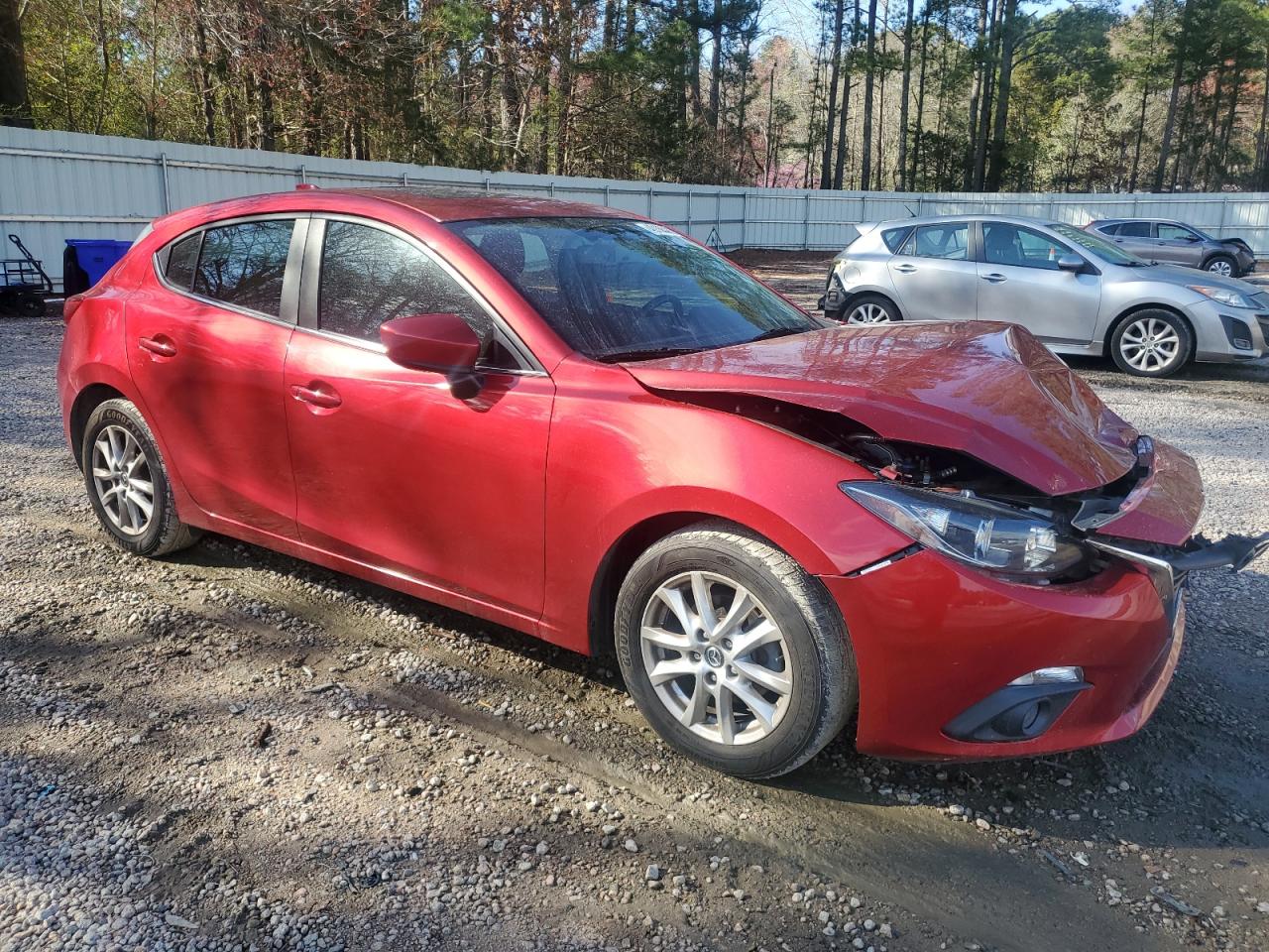 2016 Mazda 3 - Image 4