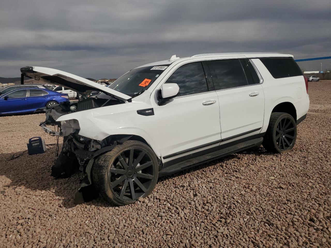 2022 Gmc Yukon Xl K1500 Slt for Sale in Phoenix, AZ - All Over