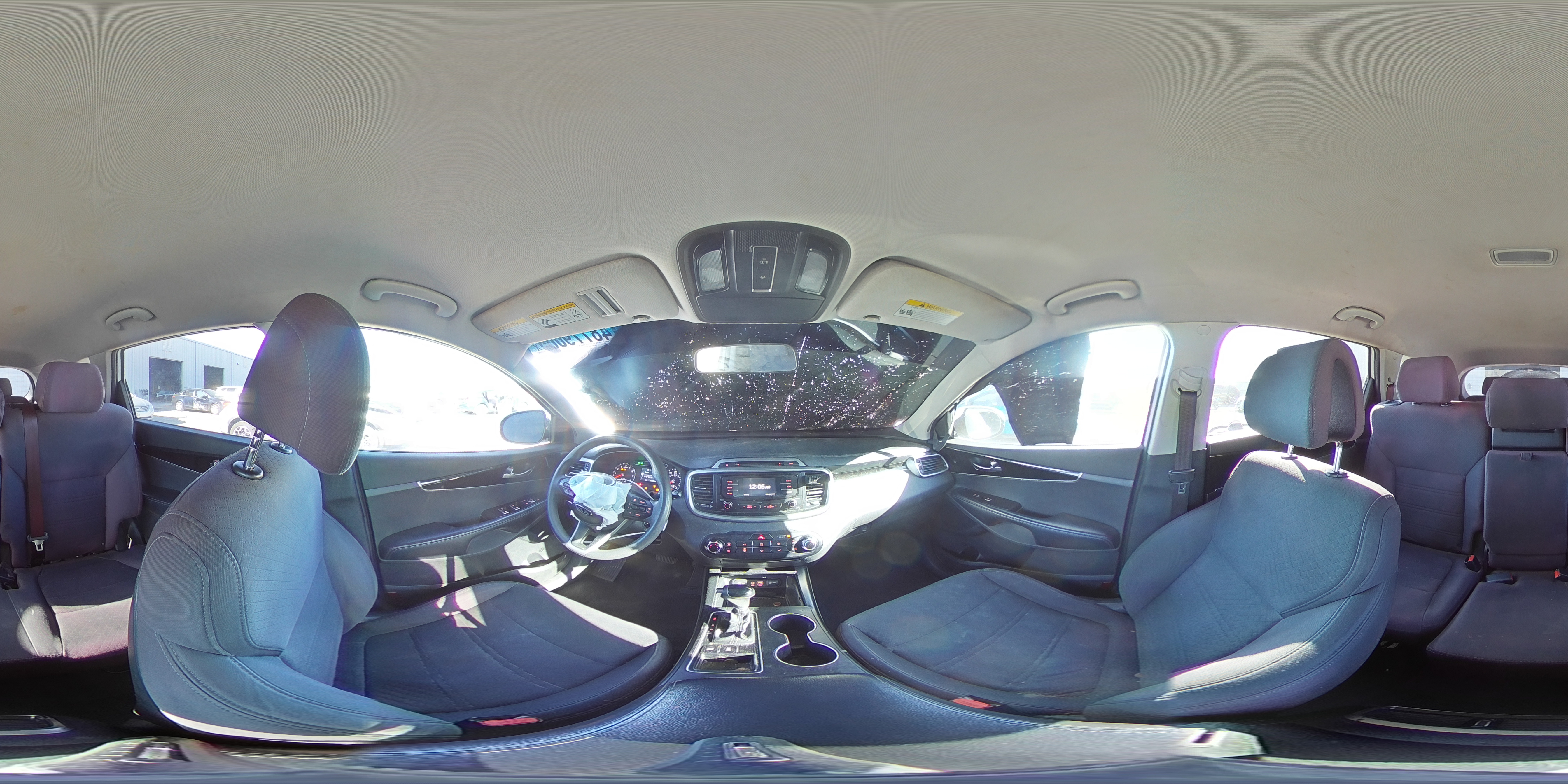 2017 Kia Sorento - Image 13
