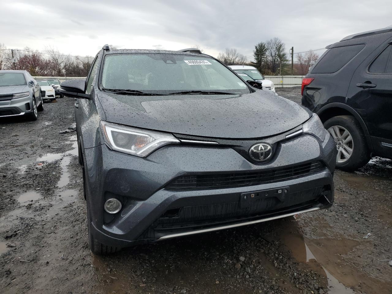 JTMRFREV5JD229816 TOYOTA RAV4 2018