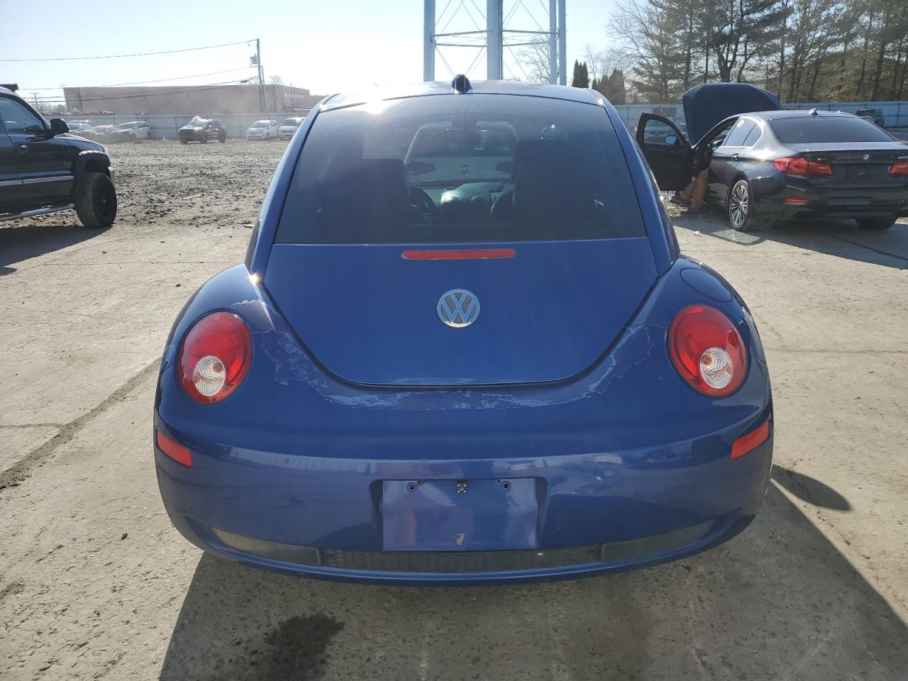 2007 Volkswagen Beetle - Image 6