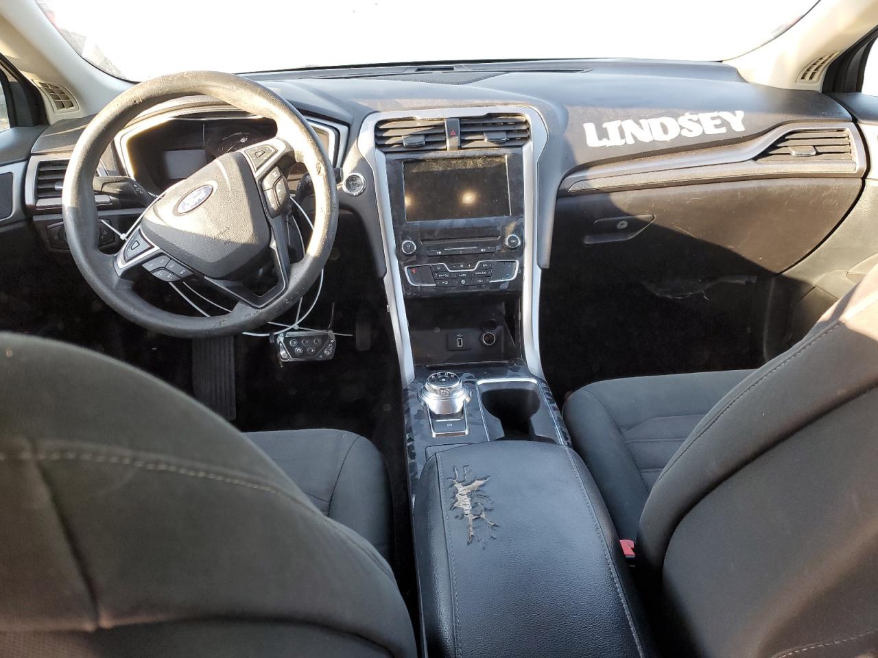 3FA6P0H7XHR107002 FORD FUSION 2017