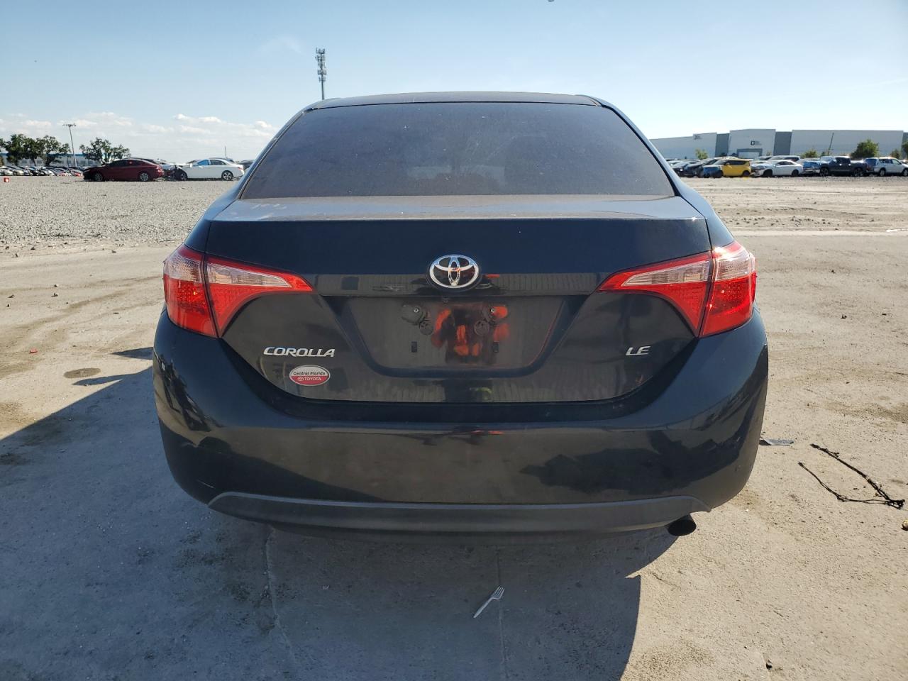 5YFBURHE2JP767924 TOYOTA COROLLA 2018