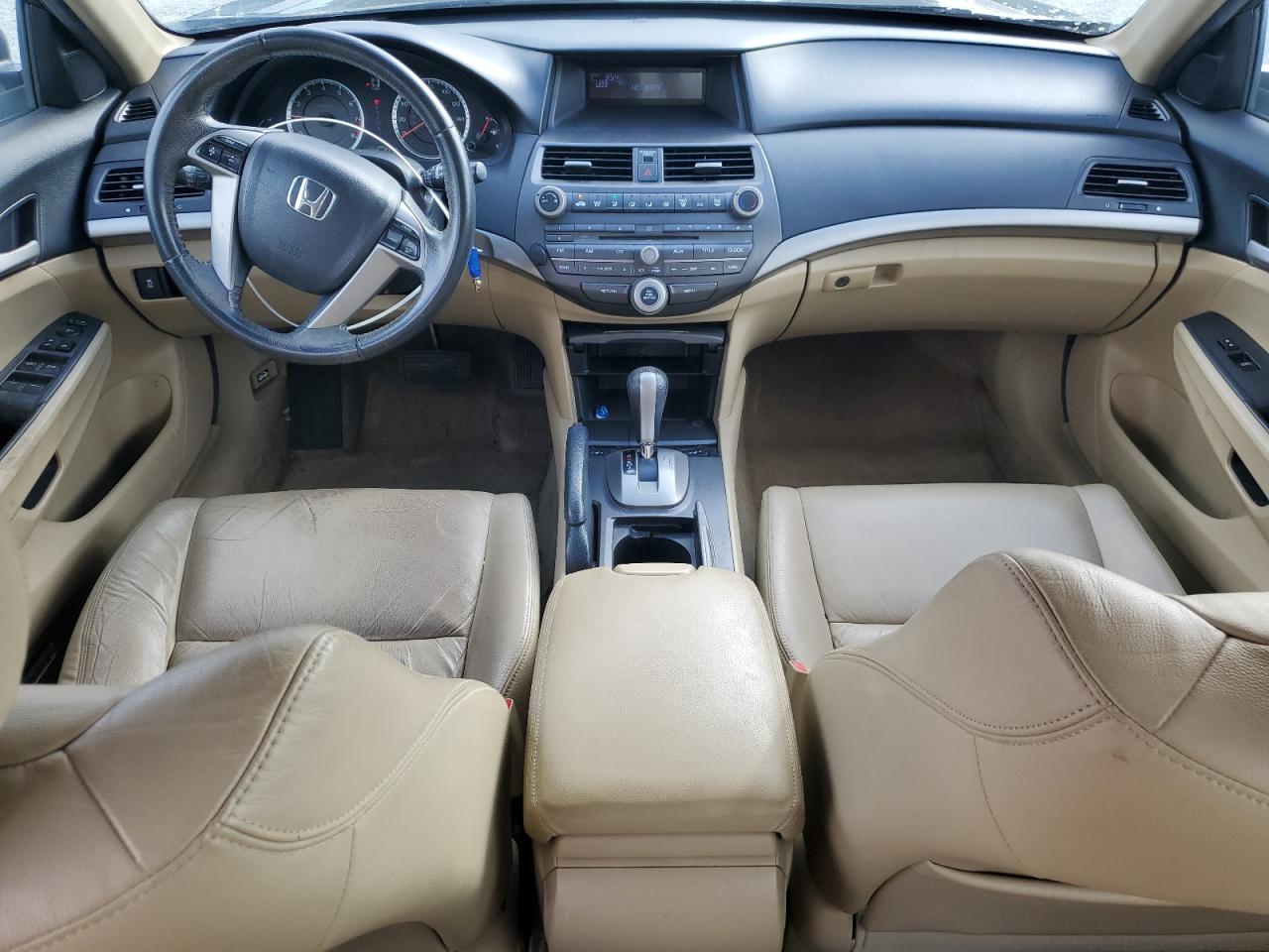 2012 Honda Accord - Image 8