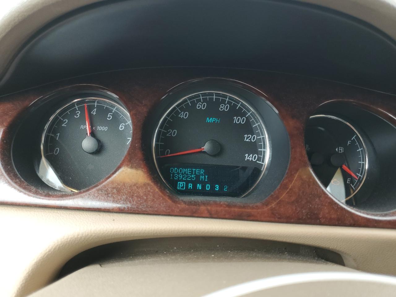 2006 Buick Lucerne - Image 9