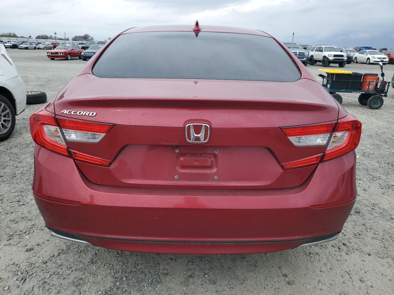 1HGCV1F16JA210524 HONDA ACCORD 2018