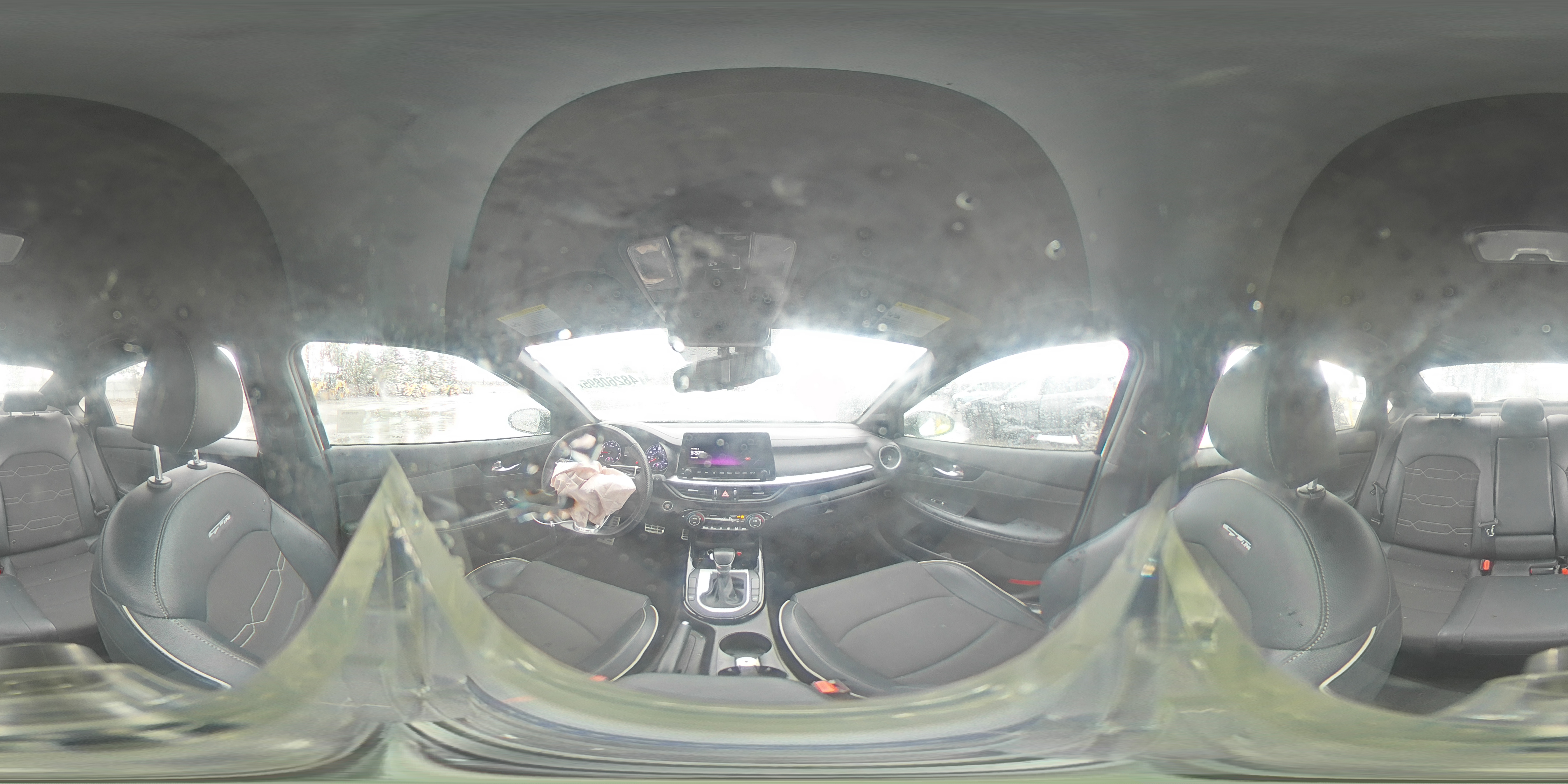 2023 Kia Forte - Image 12
