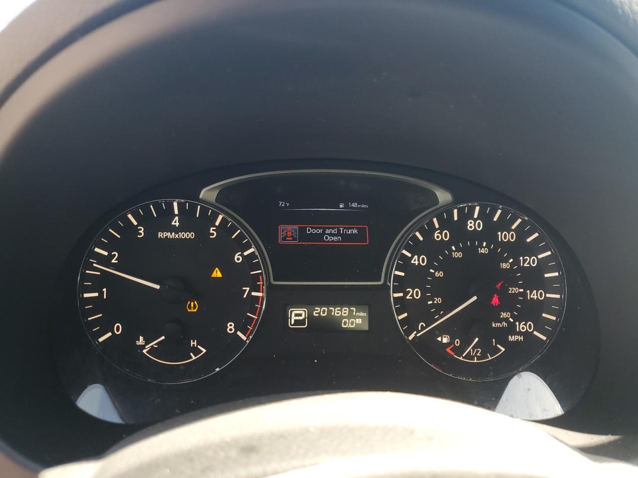 2015 Nissan Altima - Image 9