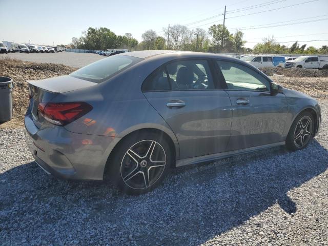  MERCEDES-BENZ A-CLASS 2019 Серый
