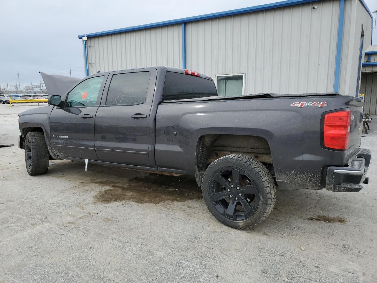 2015 Chevrolet Silverado - Image 2