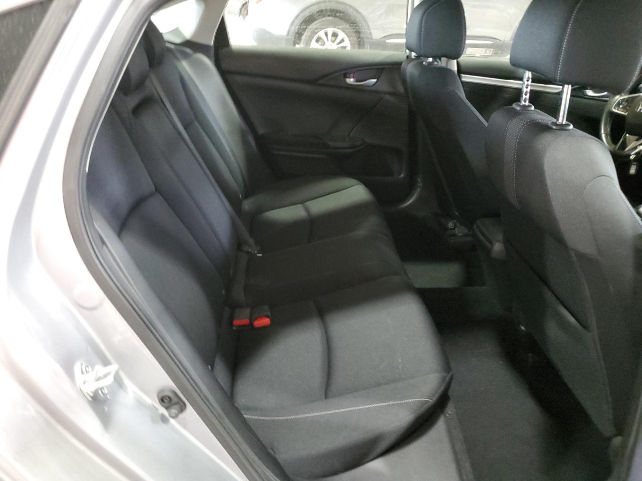 2019 Honda Civic - Image 10
