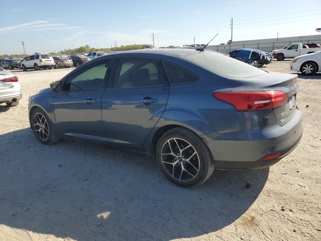 1FADP3H27JL201825 FORD FOCUS 2018