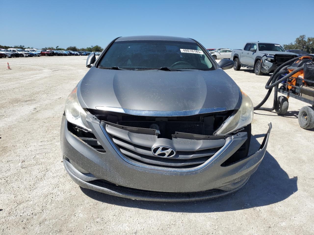 2013 Hyundai Sonata - Image 5
