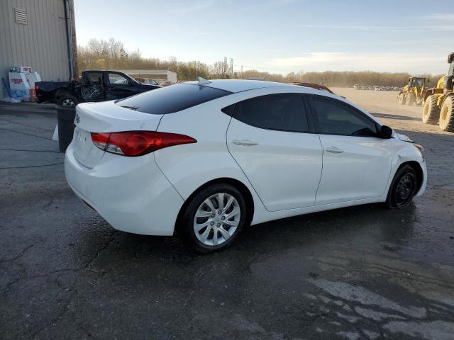  HYUNDAI ELANTRA 2013 Белы