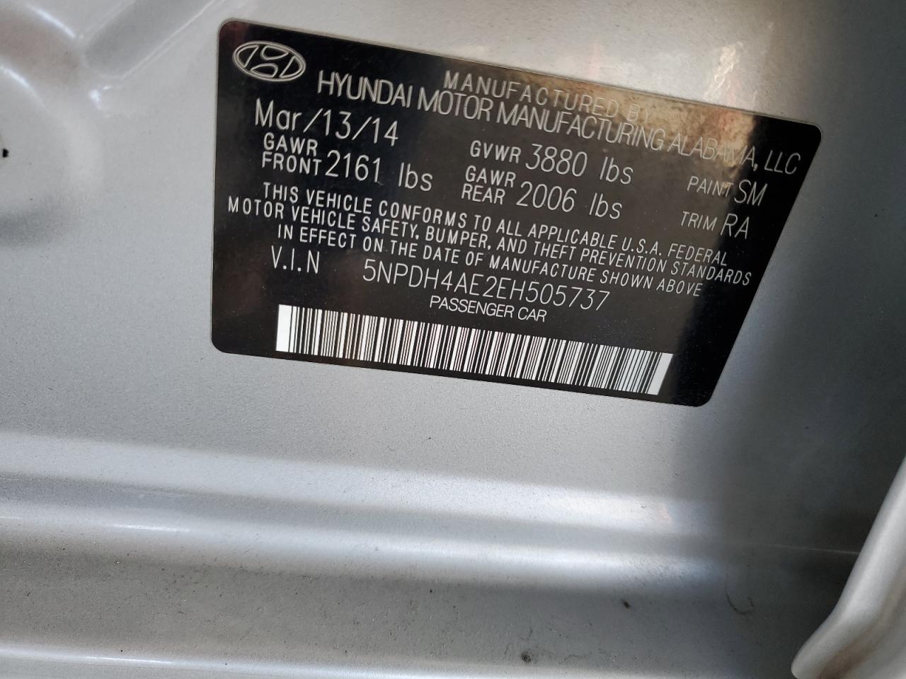 2014 Hyundai Elantra - Image 12