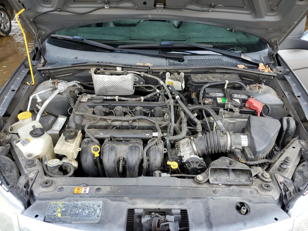 2010 Ford Focus - Image 11