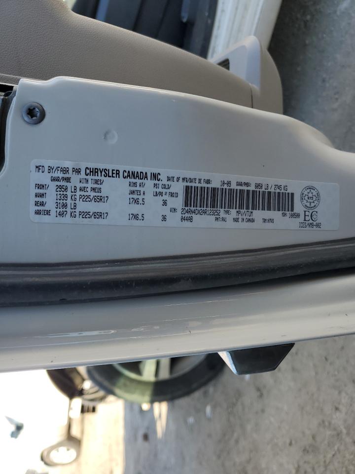 2010 Dodge Caravan - Image 14
