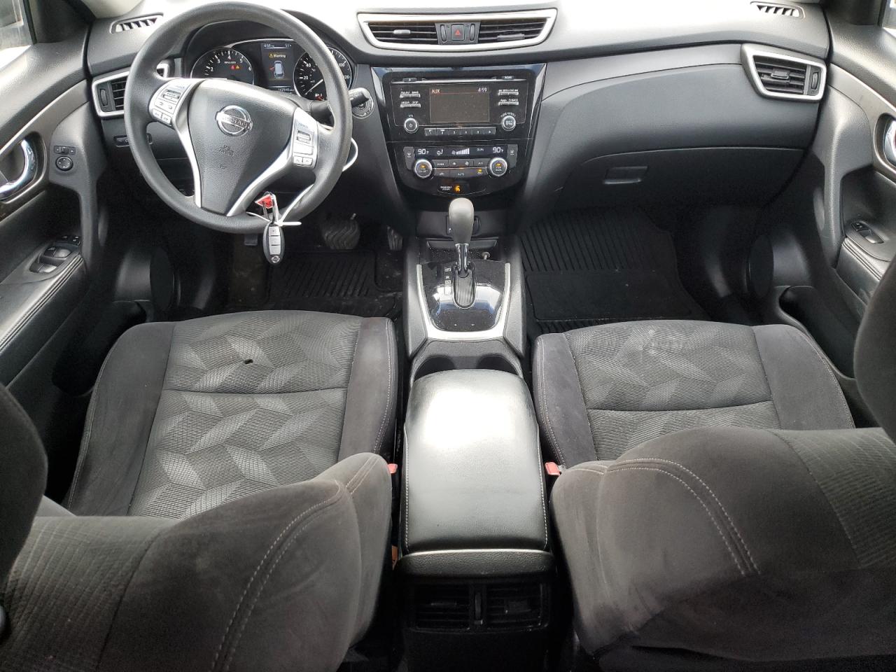 2014 Nissan Rogue - Image 8