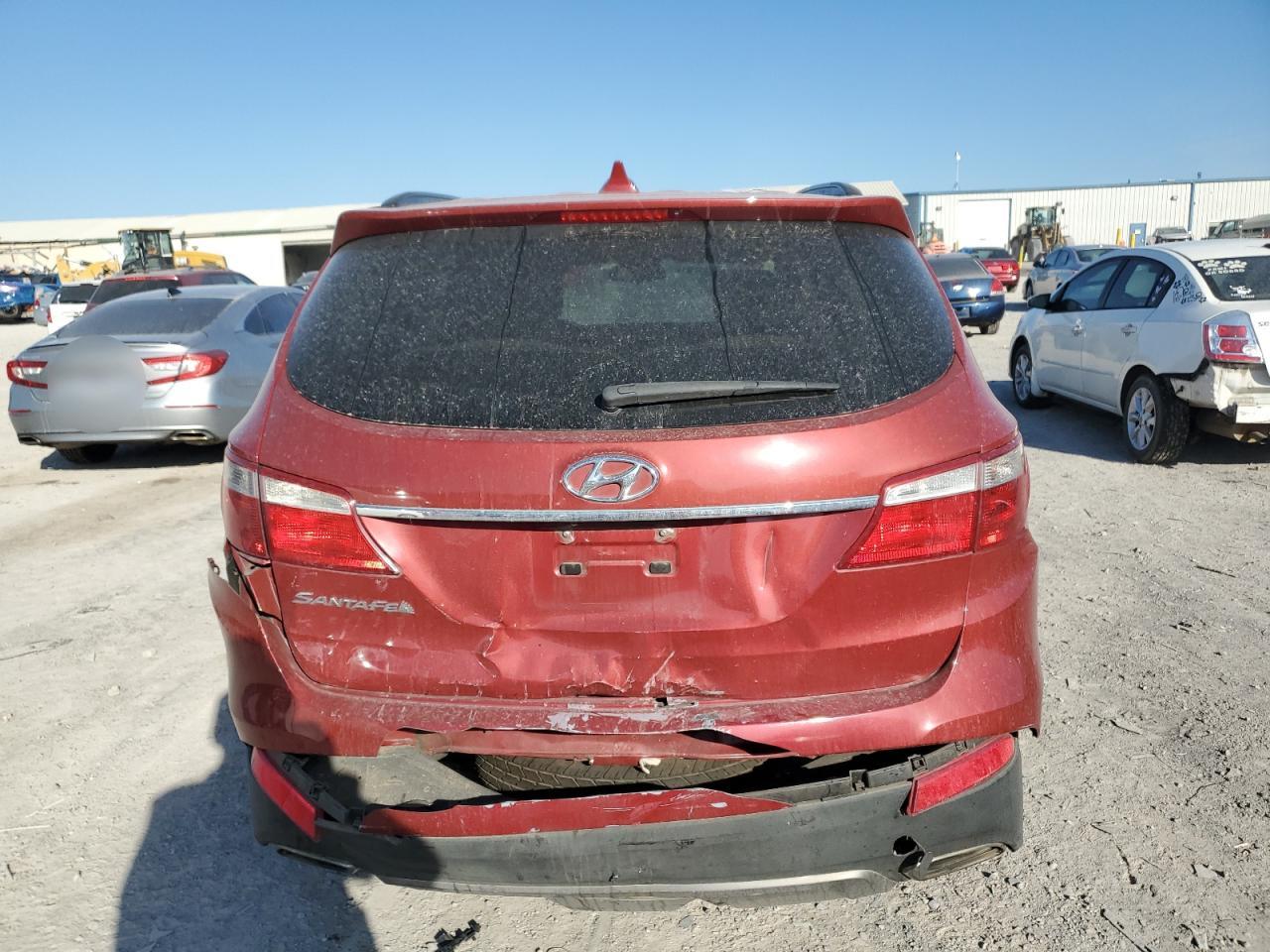 2016 Hyundai Santa Fe - Image 6