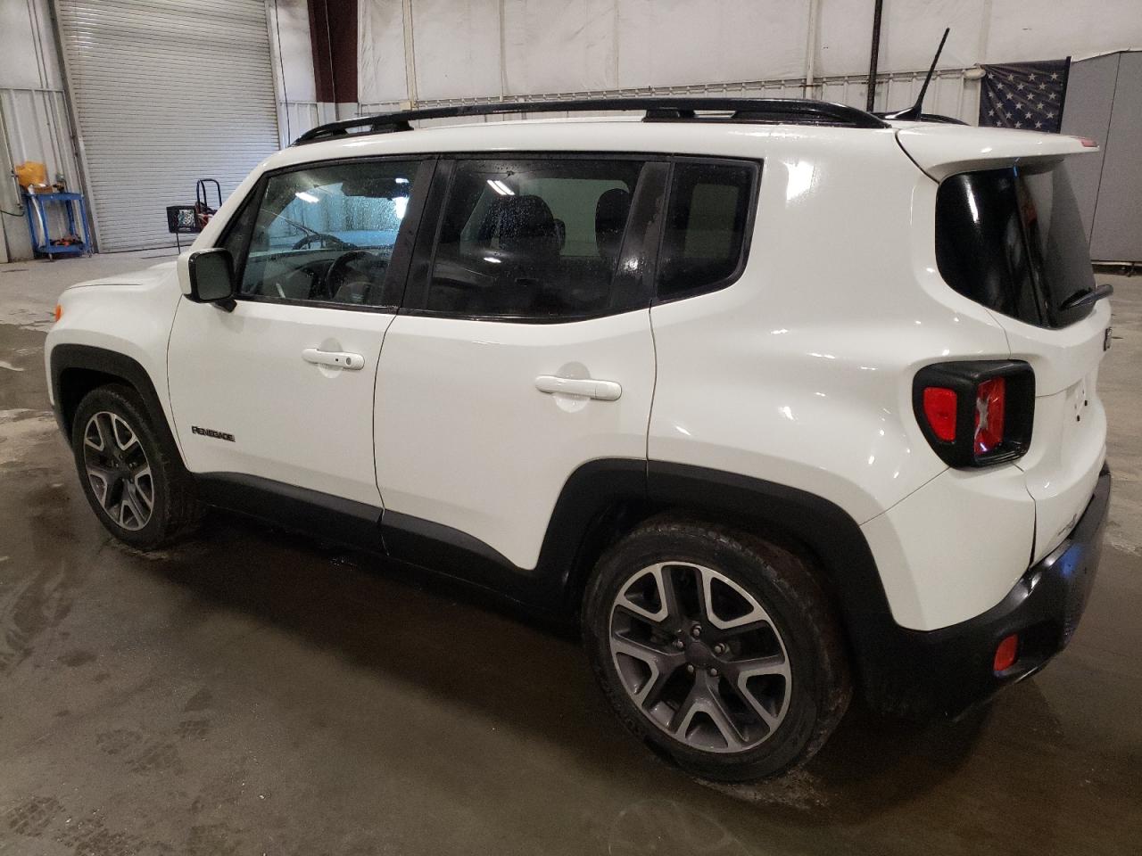 2018 Jeep Renegade - Image 2