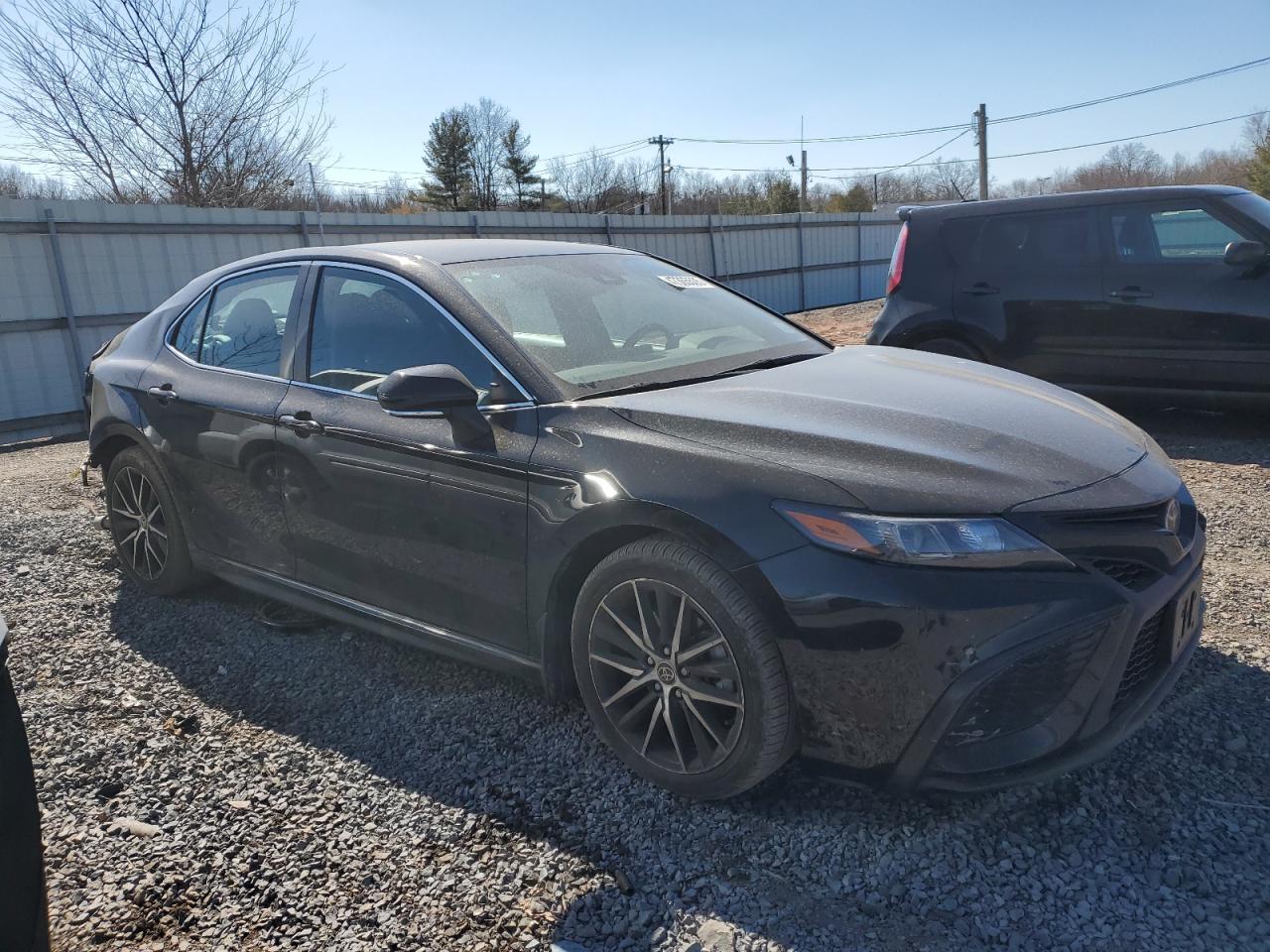 2022 Toyota Camry - Image 4