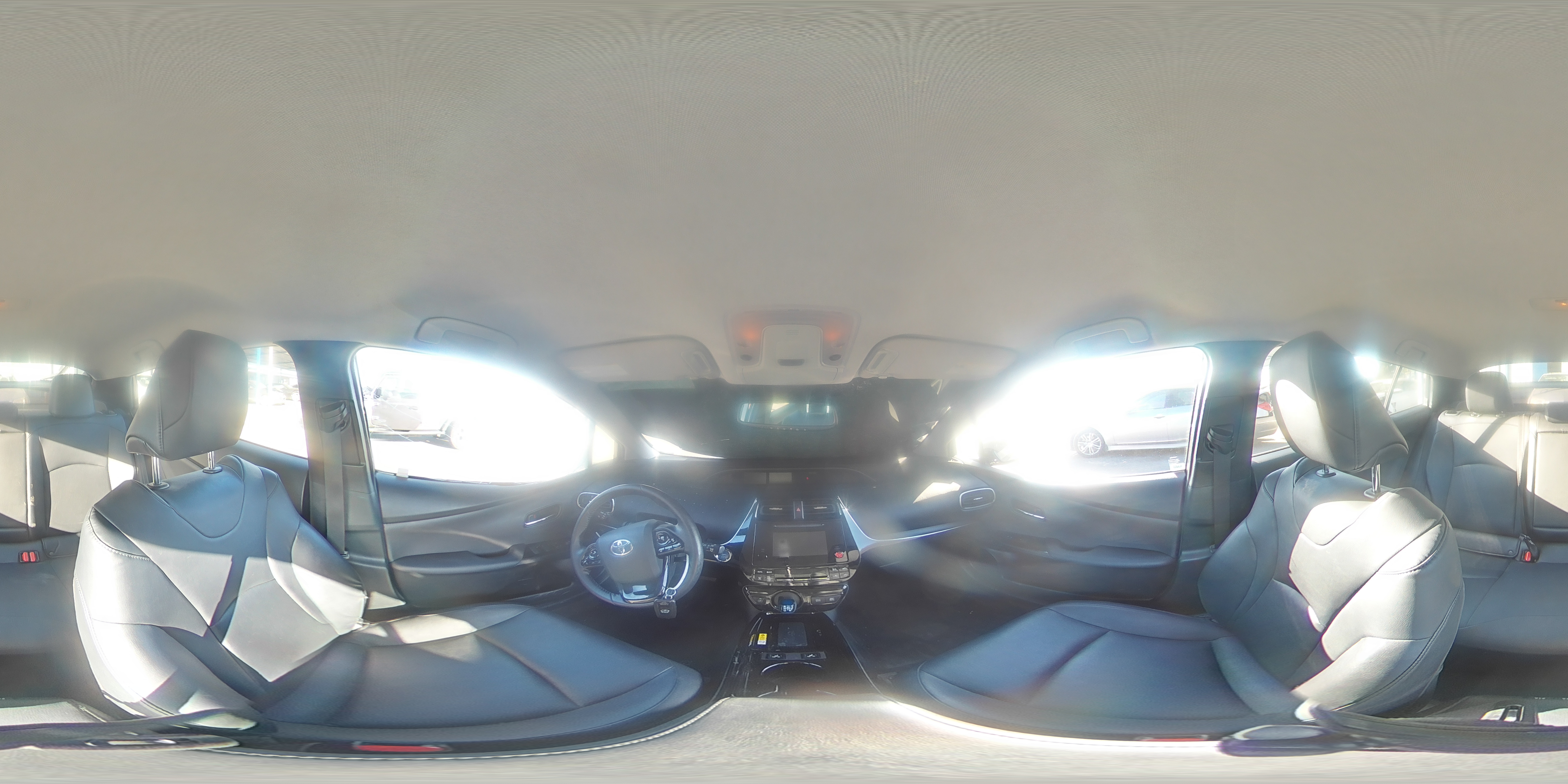2019 Toyota Prius - Image 13