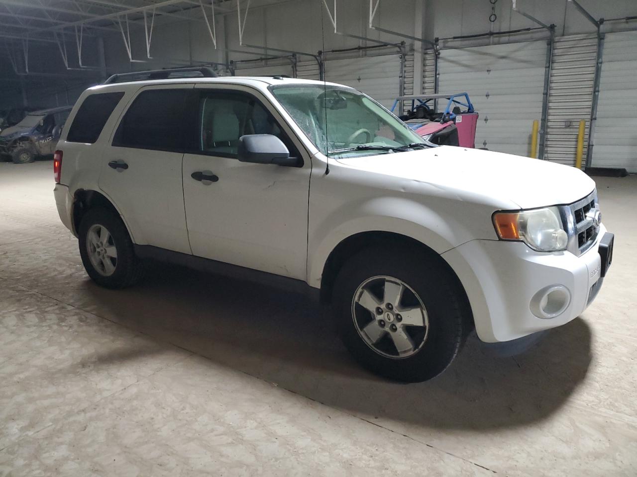 2010 Ford Escape - Image 4