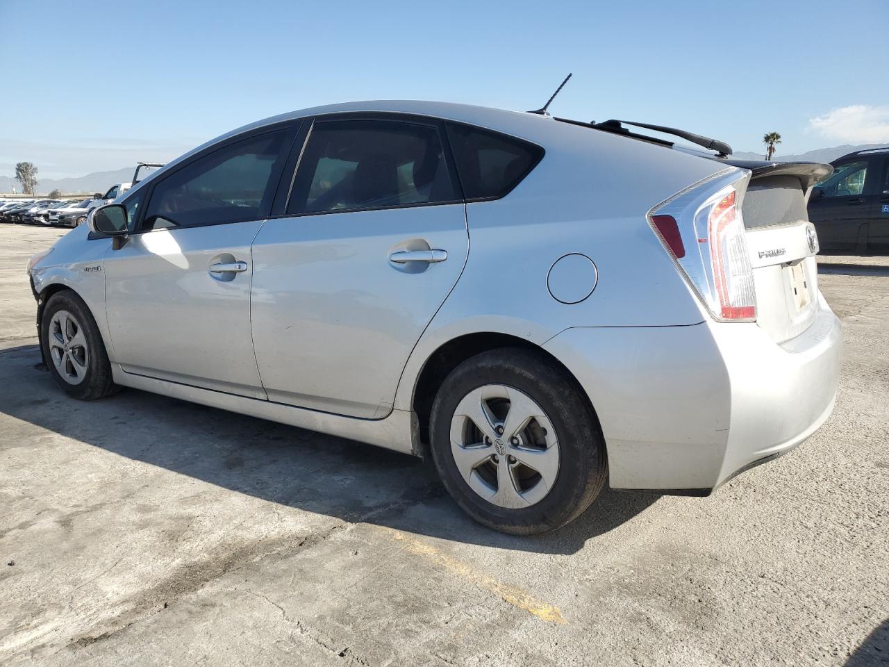 2014 Toyota Prius - Image 2