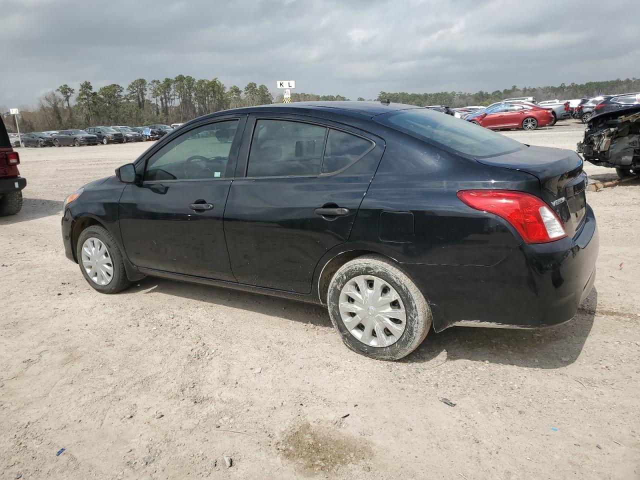 3N1CN7AP5KL835359 NISSAN VERSA 2019