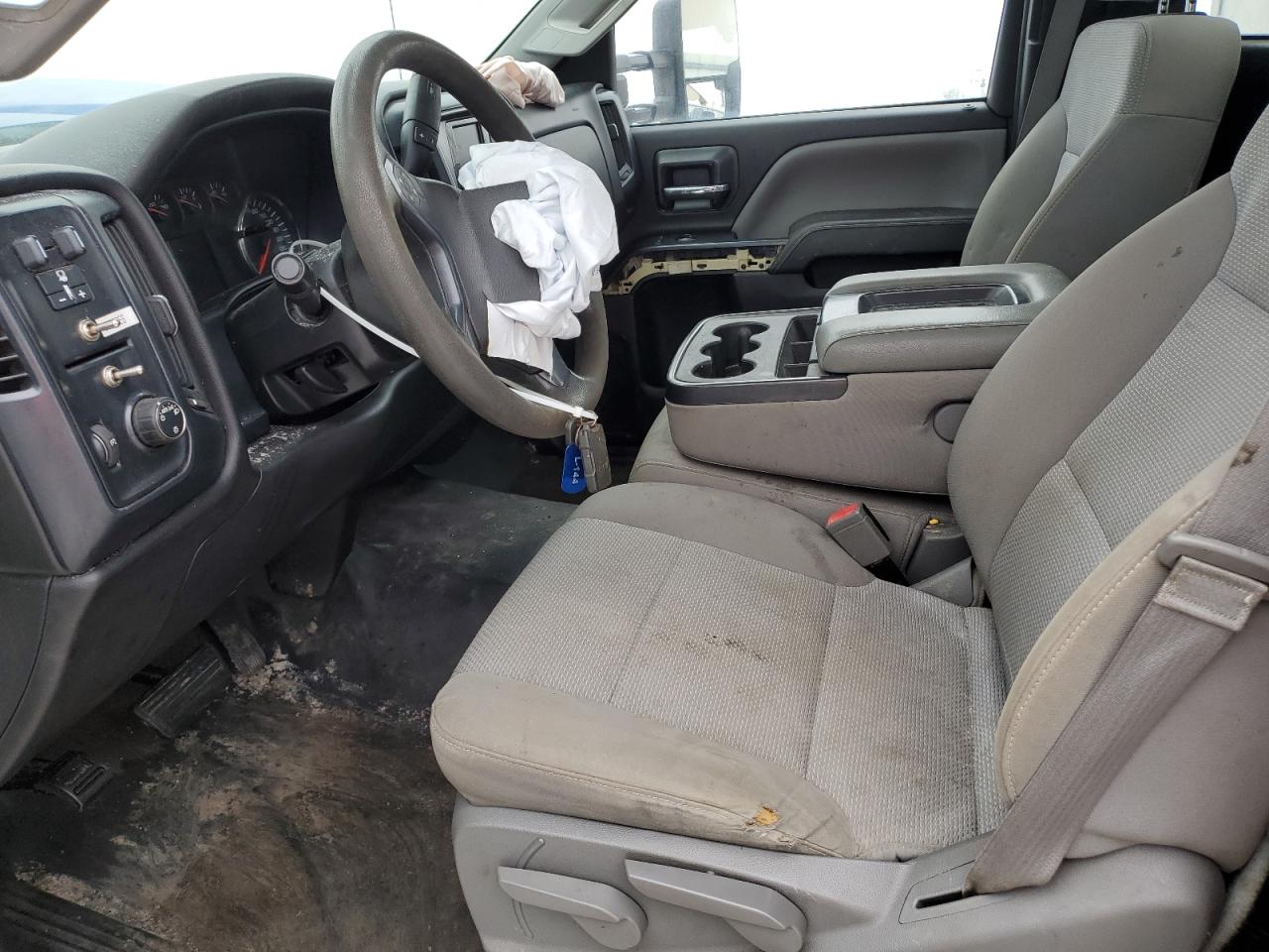 2015 Chevrolet Silverado - Image 7