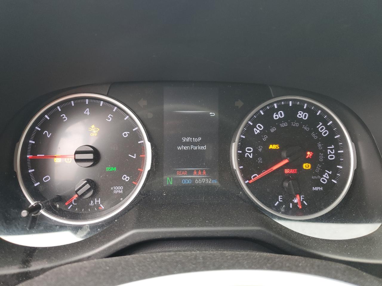2T3A1RFVXMW141359 TOYOTA RAV4 2021