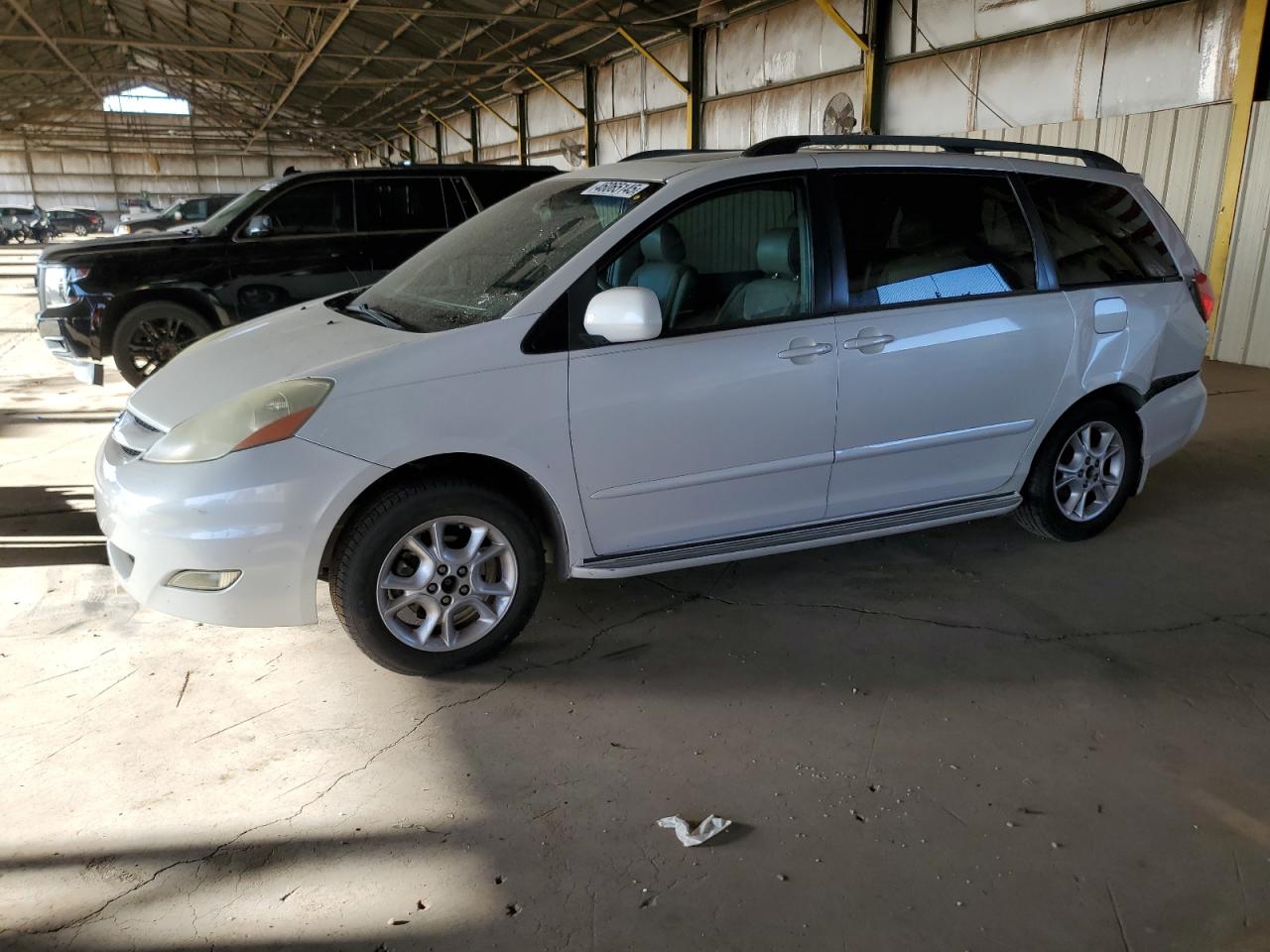2006 Toyota Sienna - Image 1