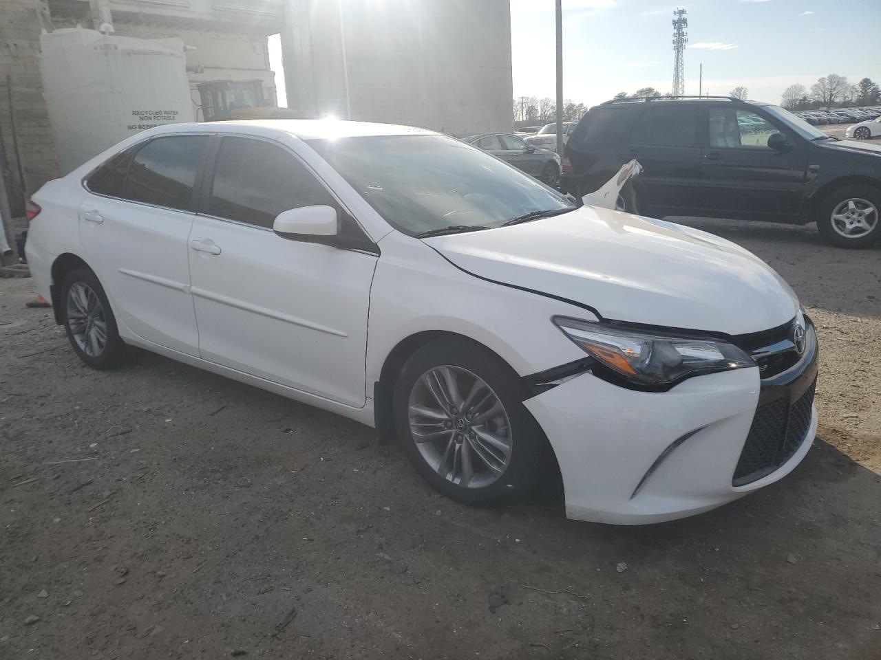 2016 Toyota Camry - Image 4