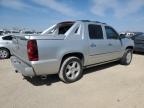 2013 Chevrolet Avalanche Ltz იყიდება San Antonio-ში, TX - Front End