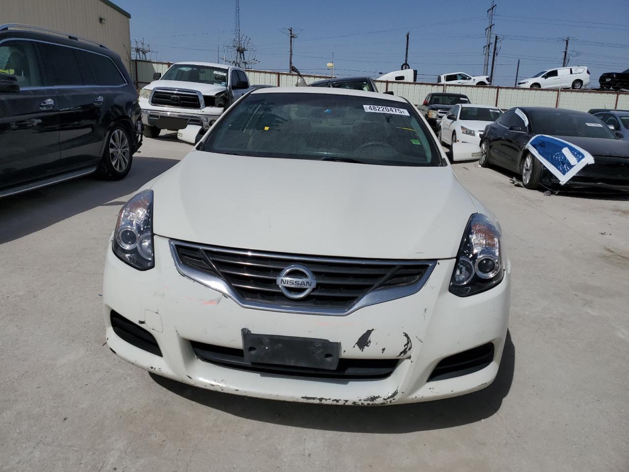 2010 Nissan Altima - Image 5