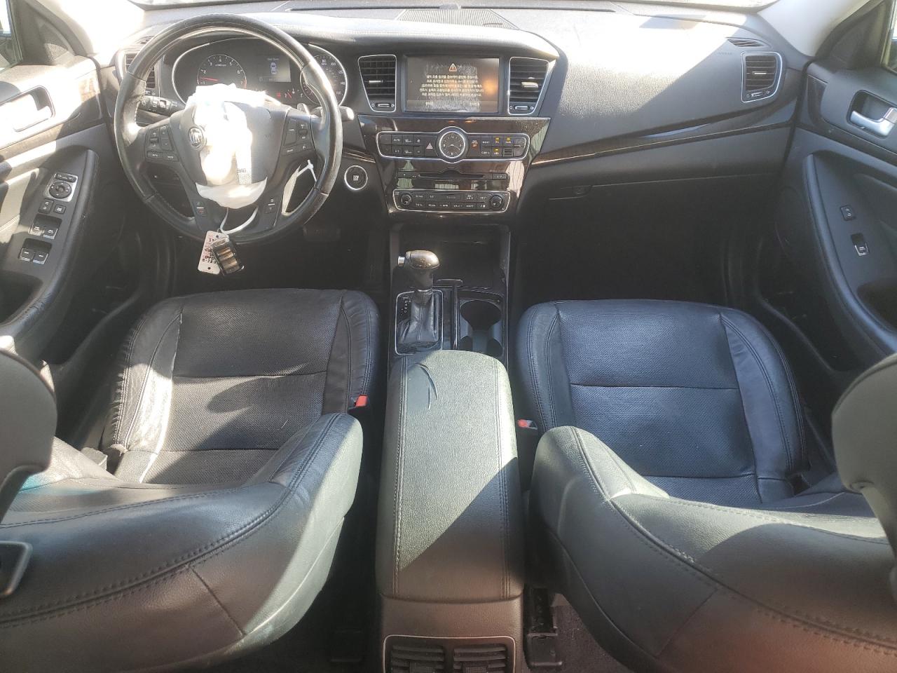 2015 Kia Cadenza - Image 8