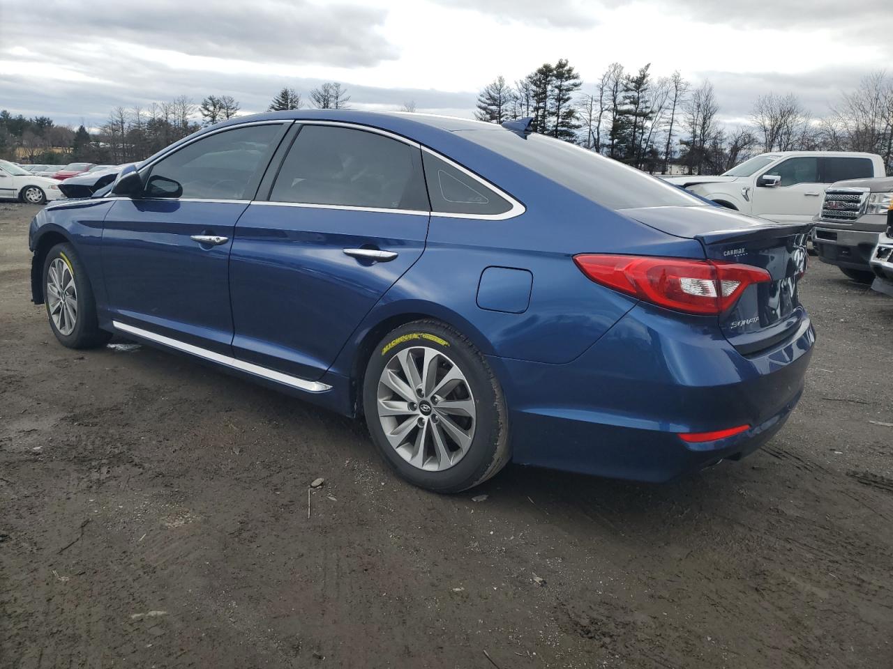 2016 Hyundai Sonata - Image 2