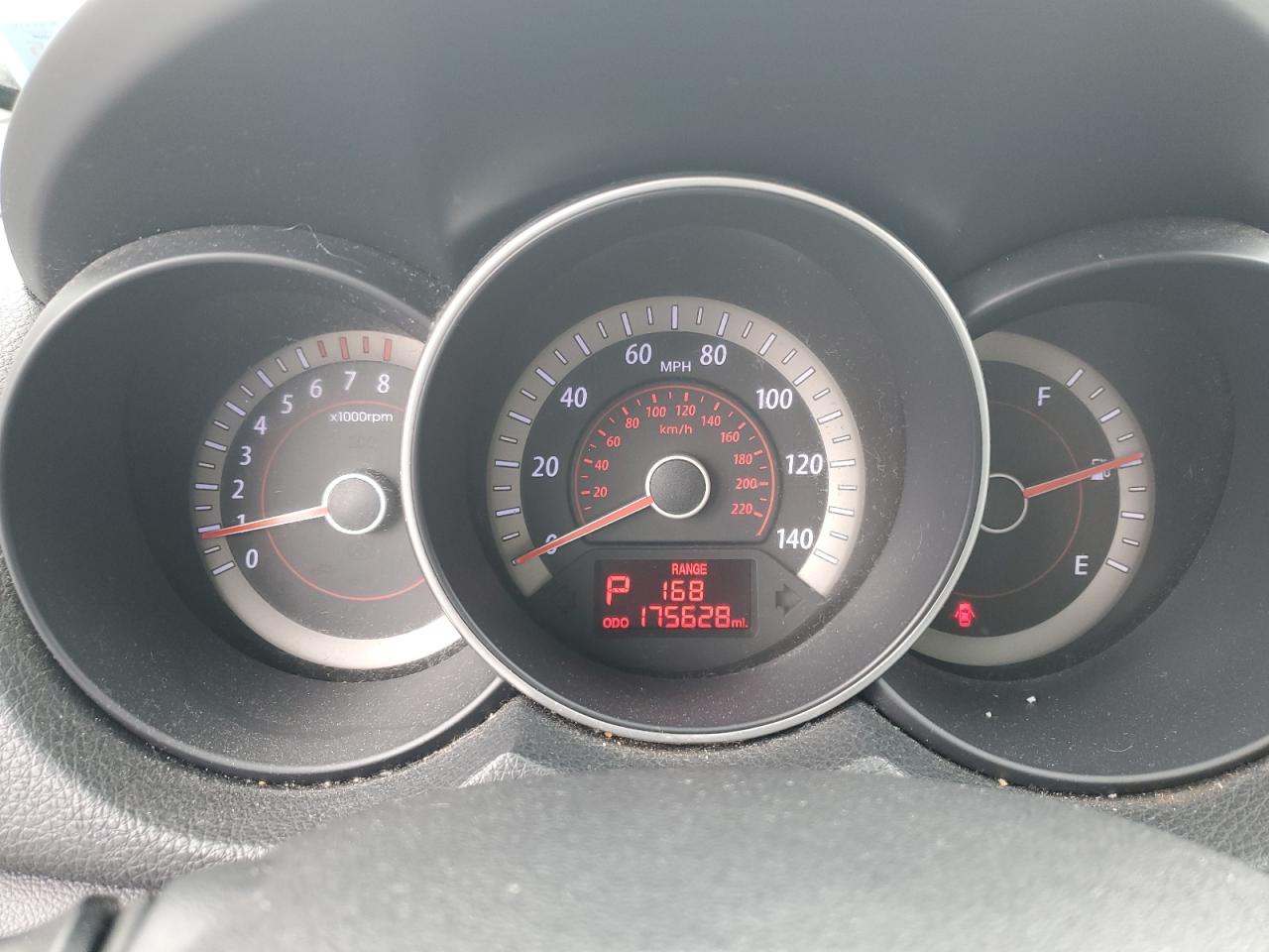 2011 Kia Forte - Image 9
