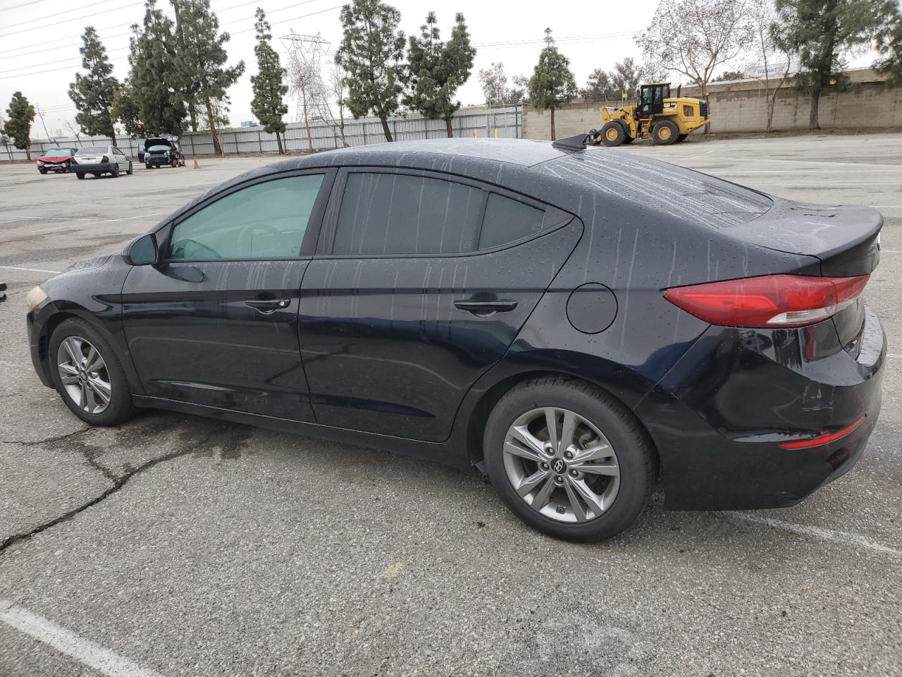 2018 Hyundai Elantra - Image 2