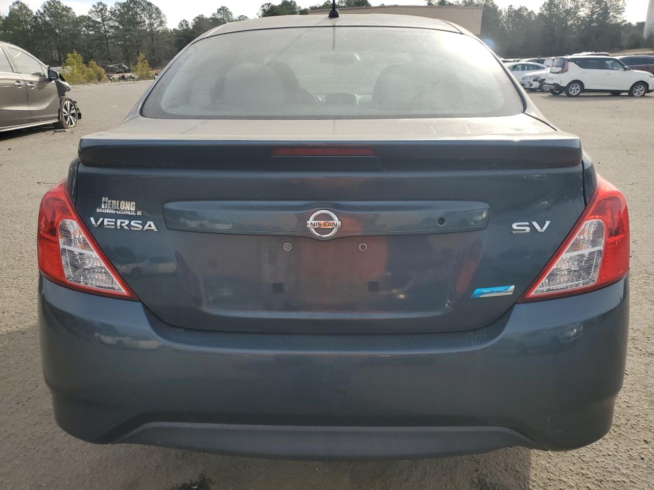 2015 Nissan Versa - Image 6