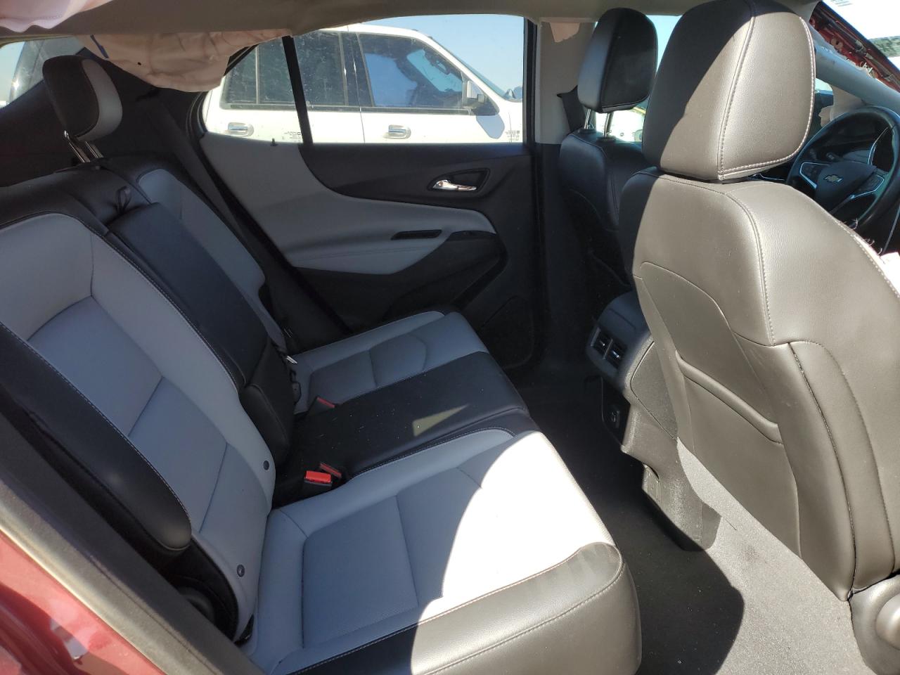 2GNAXPEX0K6232954 CHEVROLET EQUINOX 2019